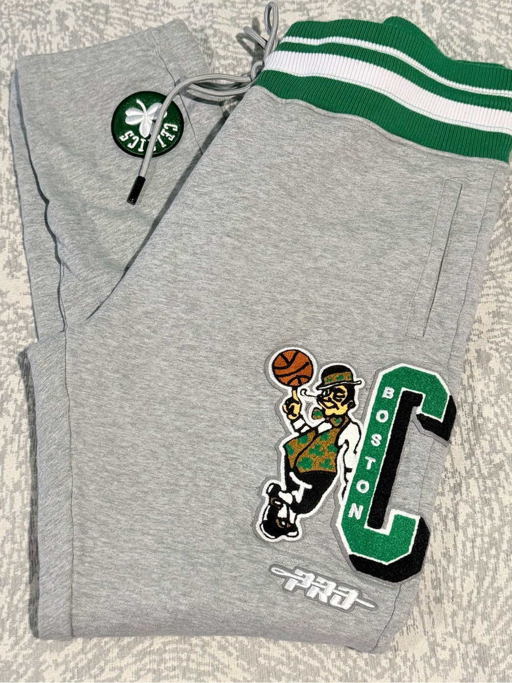 Pro Standard Men's NBA Boston Celtics Mashup Rib Sweatpants